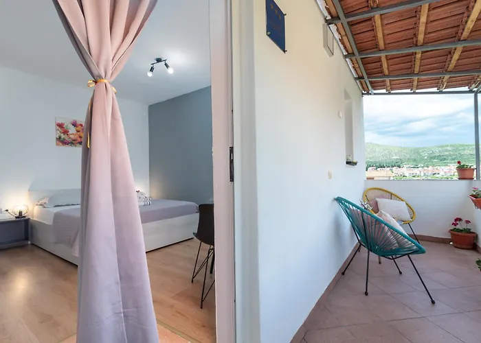 Apartment Coce *